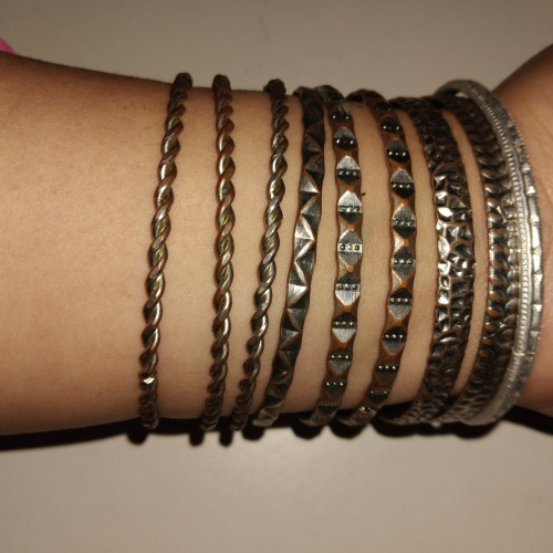 9pk gold and silver bangles